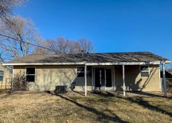 Foreclosure Listing in CHOCTAW AVE SALINA, KS 67401