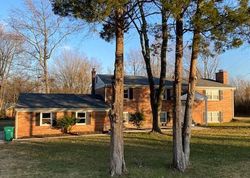  Westwood Dr, Waldorf MD