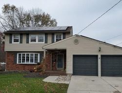 Foreclosure Listing in ELLIS JONES RD BLACKWOOD, NJ 08012