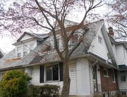 Foreclosure Listing in W MOWRY ST CHESTER, PA 19013
