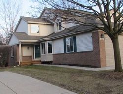 Foreclosure Listing in RAVENCREST LN WESTLAND, MI 48185