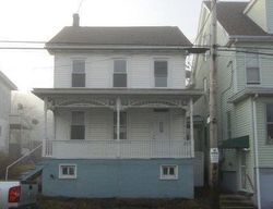 Foreclosure Listing in E PATTERSON ST LANSFORD, PA 18232