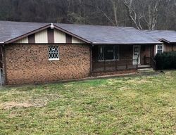 Foreclosure Listing in GREEN VALLEY RD HUNTINGTON, WV 25701