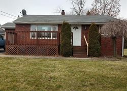 Foreclosure Listing in GRANDVIEW AVE NEW CASTLE, PA 16101