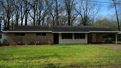  Longwood Dr, Jackson MS