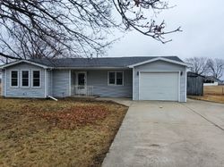 Foreclosure Listing in HELEN ST STREATOR, IL 61364