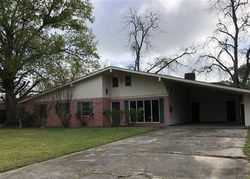 Foreclosure Listing in CHARLOTTE DR BATON ROUGE, LA 70814