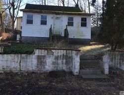 Foreclosure Listing in CANARY RD ROCKY POINT, NY 11778