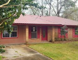 Foreclosure Listing in CENTER DR MOSS POINT, MS 39563