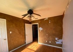 Foreclosure Listing in ROYAL DR W CHANDLER, TX 75758