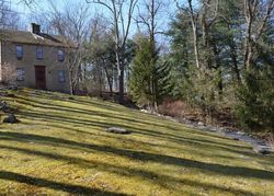 Foreclosure Listing in MOUNTAIN RD REDDING, CT 06896