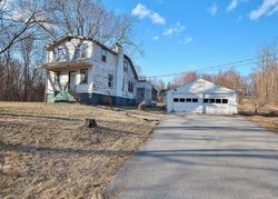 Foreclosure Listing in FALLKILL RD HYDE PARK, NY 12538