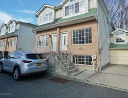 Foreclosure in  WOODCUTTERS LN Staten Island, NY 10306