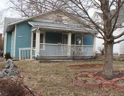 Foreclosure Listing in W WALNUT ST INDEPENDENCE, MO 64050