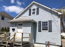 Foreclosure in  LINCOLN AVE Islip Terrace, NY 11752