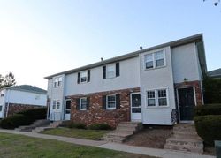 Foreclosure Listing in BRADLEY CIR ENFIELD, CT 06082