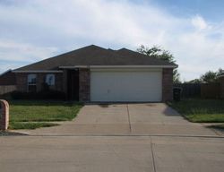  Rosedale Springs Ln, Fort Worth TX