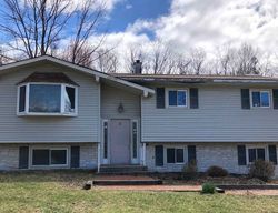 Foreclosure Listing in CRESTHILL LN POUGHKEEPSIE, NY 12601