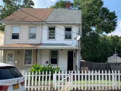 Foreclosure Listing in CHESTNUT ST MOUNT HOLLY, NJ 08060