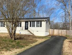 Foreclosure Listing in BUCKSKIN LN FREDERICKSBURG, VA 22407