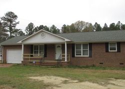 Foreclosure Listing in BLUEBIRD LN FAYETTEVILLE, NC 28311