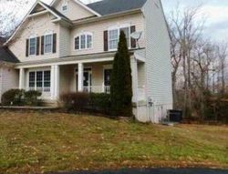 Foreclosure Listing in DONDIS CREEK DR TRIANGLE, VA 22172