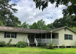 Foreclosure Listing in CASTLEWOOD ST DENHAM SPRINGS, LA 70726