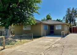  Harris Dr, Bakersfield CA