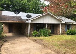 Foreclosure Listing in CAROLYN DR COLUMBUS, MS 39702