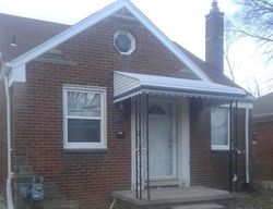 Foreclosure in  ROCKCASTLE ST Grosse Pointe, MI 48236