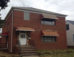  W 54th St, Cleveland OH