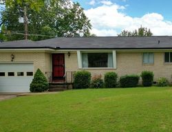 Foreclosure Listing in RIDGEFIELD CIR CHATTANOOGA, TN 37412