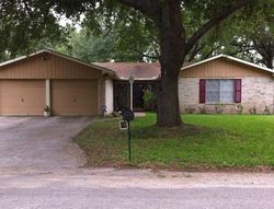 Foreclosure Listing in ARROWHEAD ST FLORESVILLE, TX 78114