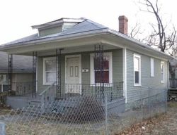 Foreclosure Listing in E 68TH ST KANSAS CITY, MO 64132