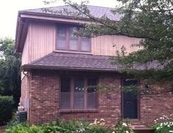 Foreclosure in  STORNOWAY DR E Columbus, OH 43213