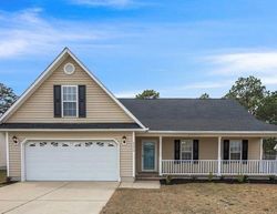 Foreclosure Listing in DANIEL BOONE LN HOPE MILLS, NC 28348