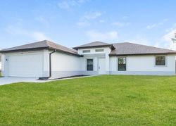 Foreclosure Listing in HENRY AVE LEHIGH ACRES, FL 33972