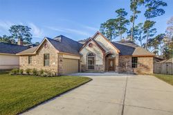 Foreclosure Listing in LONGLEAF LN CONROE, TX 77302