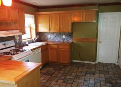 Foreclosure Listing in CARRIAGE LN HAZELWOOD, MO 63042