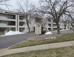 Foreclosure Listing in W WILLOWLAKE DR APT 48 PEORIA, IL 61614