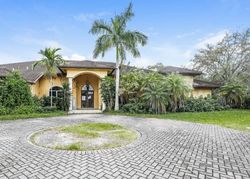  Sw 64th Ter, Miami FL