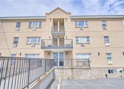 Foreclosure Listing in PENNYFIELD AVE APT 2B BRONX, NY 10465