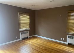 Foreclosure Listing in 6TH AVE NEW HYDE PARK, NY 11040