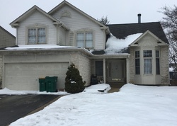  Vineyard Ln, Round Lake IL
