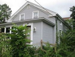 Foreclosure Listing in CENTER ST WALLINGFORD, CT 06492