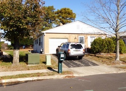  Augusta Ct, Toms River NJ