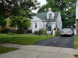  Bainbridge Rd, Cleveland OH