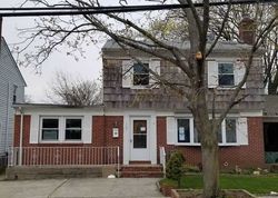 Foreclosure Listing in S 8TH ST NEW HYDE PARK, NY 11040