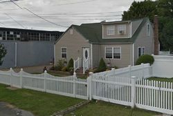  Banbury Ct, Amityville NY