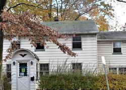 Foreclosure Listing in MAIN ST METUCHEN, NJ 08840